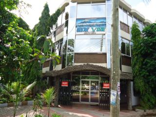 Snow View Hotel - Boma la Ngombe - 0