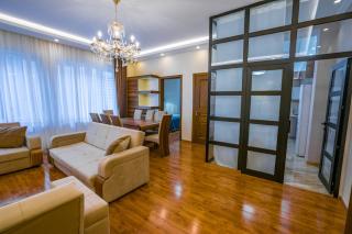 Apartment Sweet Home at Freedom Square 2 - Tbilisi - 0