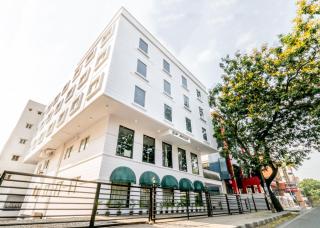 Octave Hotel - Double Road - Bangalore - 7