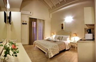 Victoria Studios - 2