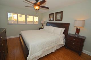 Westwinds Waterfront Resort - St. Pete Beach - 1