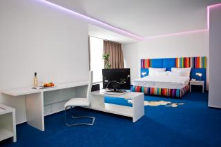 Marshal Garden Hotel - 2