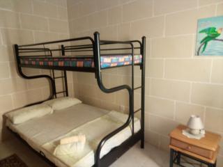 Coral Reef Flat 7 - 6
