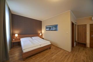 Penzion Club - Skalica - 9