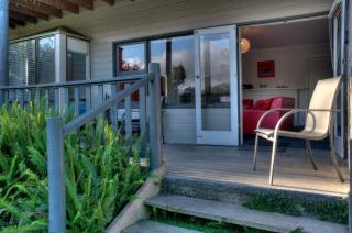 Cove Beach Apartment 1 - Coles Bay - 7