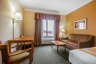 Quality Inn Tahlequah South - 8