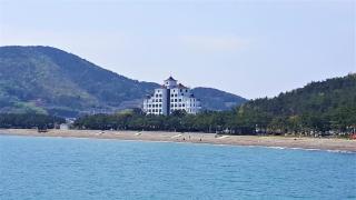 Namhae Beach Hotel - Namhae - 9