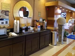 Best Western Plus South Bay Hotel - 1