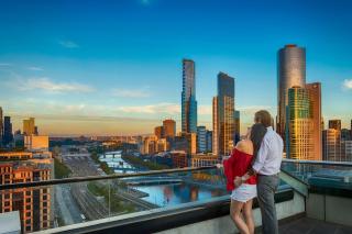 Aura on Flinders Serviced Apartments - 9