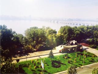 Dnipro evening, view # Вечірній Дніпро у центрі, фантастичний вид - Dnipro - 0