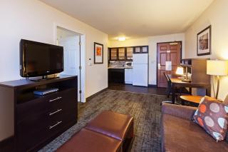 Staybridge Suites Tulsa-Woodland Hills by IHG - Tulsa - 9