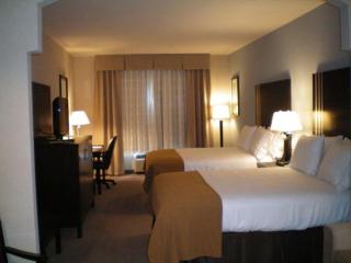 Holiday Inn Express Hotel & Suites Beaumont Northwest by IHG - Beaumont - 2
