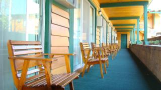 Best Western Adirondack Inn - Lake Placid - 2