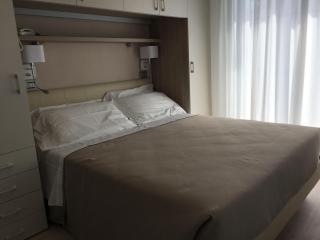 Hotel Novella - 2
