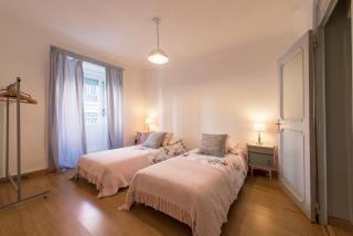 Downtown Doll's House - Lissabon - 9