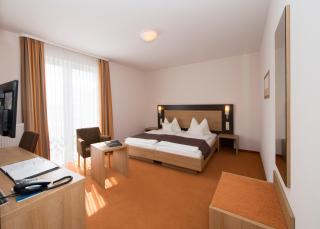 Landhotel Hopp Garni - Heßheim - 5