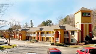 Suburban Studios Raleigh - Crabtree Valley - Raleigh - 0
