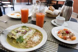 Estanza Hotel & Suites - Morelia - 6