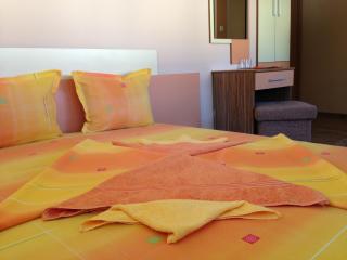 Guest House Lori - Teteven - 6