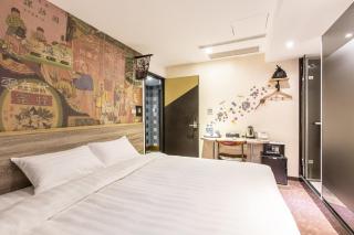 Rich & Free Hotel - Zhongshan - 1