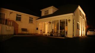 Eske Villa - 8