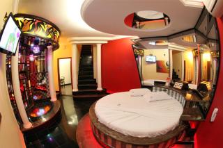 Hotel & Motel Le Baron - Pôrto Ferreira - 1