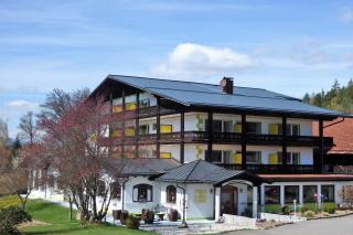 Landhotel GrünWies -Bonsai-Wellness Garni - 9