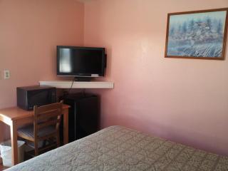 Travel Eagle Inn Motel - Long Beach - 3