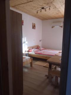 Guesthouse Matija - Irinovac - 8