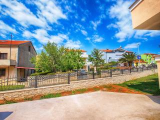 Apartments Medulin 396 - Medulin - 8