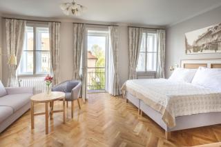 Hotel At the Golden Scissors - Praga - 8