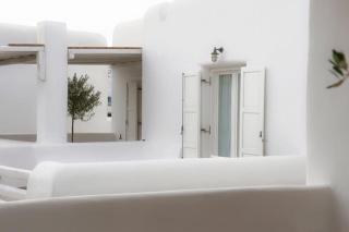 Pearls of Mykonos - 7
