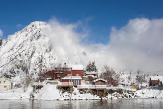 Aabor Buene-Svolvær - Svolvær - 0
