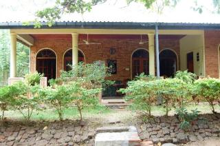 Elephant Camp Guest House - Tissamaharama - 4