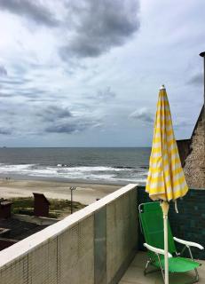 Linda Cobertura Caiobá, amplo terraço com churrasqueira, e linda vista na Av Atlântica, Edificio Frente Mar - Caiobá - 3