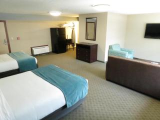 Edgewater Hotel and Suites - Put-in-Bay - 8