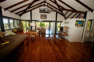 Bedarra Beach House - Bedarra Island - 3