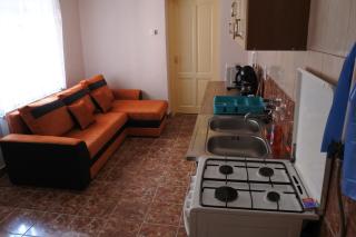 Kisasszony apartman - 4