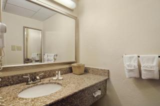 Quality Inn Dalton East - Dalton - 6