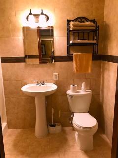 Buoy 16 Motel by the Beach - 4