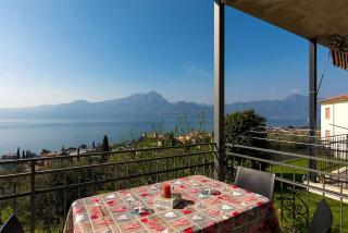 Cosy Torri Apartments - 1