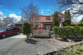 Beds By the Bridge - 0