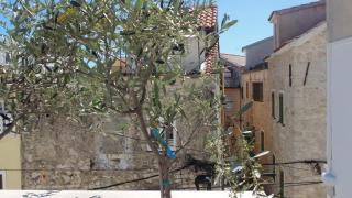 Refresh Boutique Apartments - 3