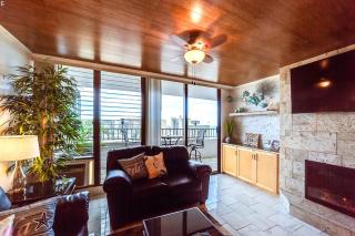 Central Waikiki Luxury Penthouse - Honolulu - 3