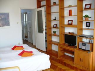 Castle Area Apartment - Budapest - 2