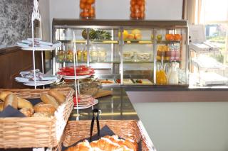 Strandhotel Dennenbos - 6