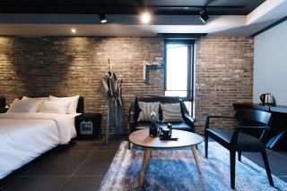 Boutique Hotel XYM Pyeongtaek - 8