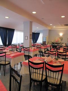 Hotel Monti - 4