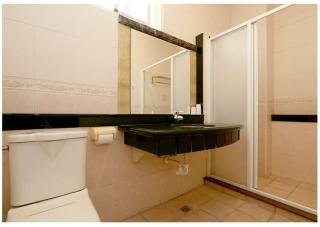 立群花園民宿 - 4