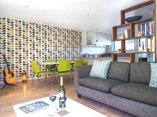 qTownPad - Queenstown - 0